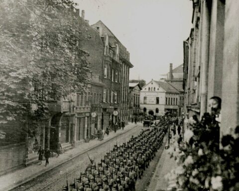 Einmarsch französischer Truppen im Zuge der Ruhrbesetzung 1923 (Quelle: Stadtarchiv)